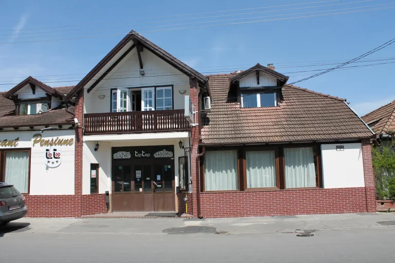 Pensiunea și restaurantul Tip Top, Târgu Mureș