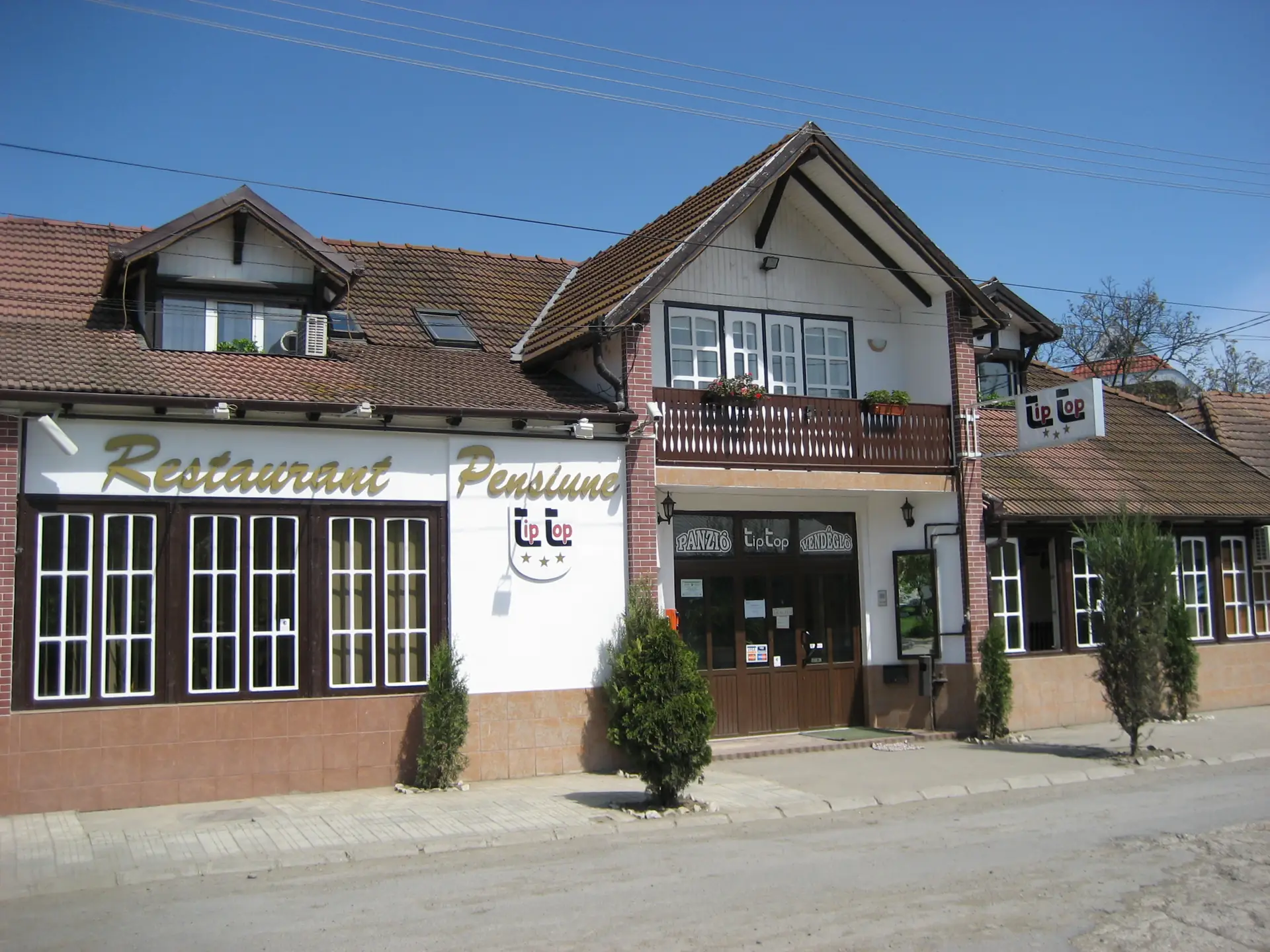 Pensiunea și restaurantul Tip Top, Târgu Mureș